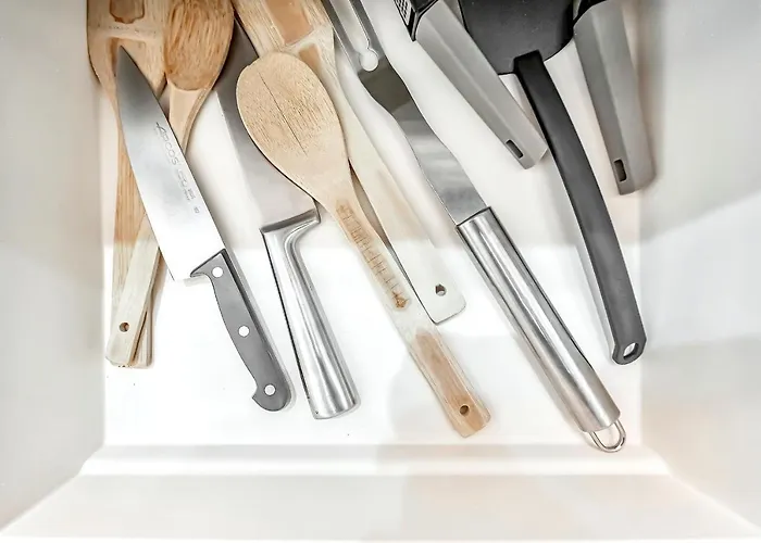 Villa Raquel With Private Pool And Sea View Los Menores