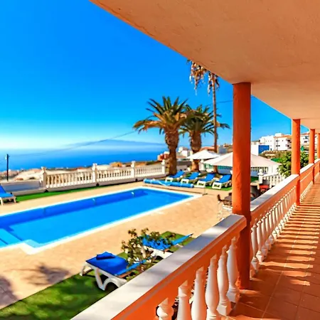 Raquel With Private Pool And Sea View Villa