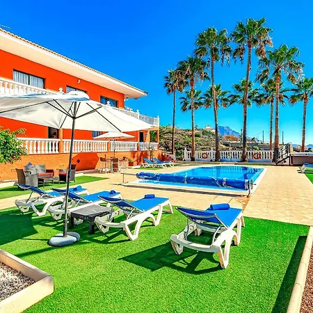 Raquel With Private Pool And Sea View ヴィラ Los Menores