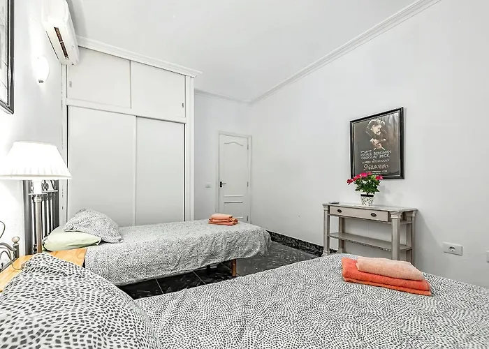 Willa Raquel With Private Pool And Sea View Los Menores