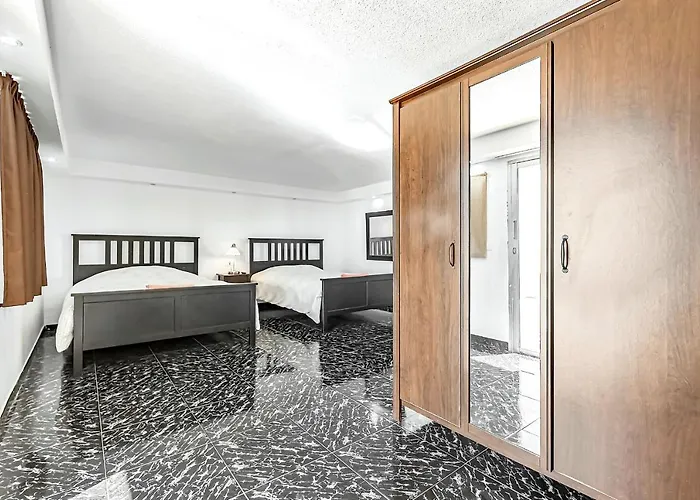 Willa Raquel With Private Pool And Sea View